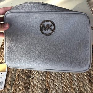 Michael kors Fulton crossbody bag authentic!